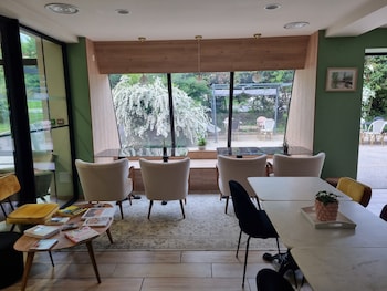 ninas hideaway hotel madames dream