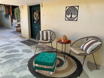airport cottage house