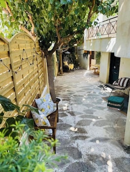 airport cottage house