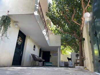 airport cottage house