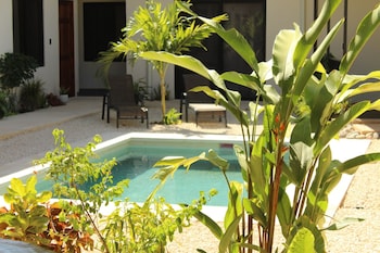 Hotel Huacas,,3 star