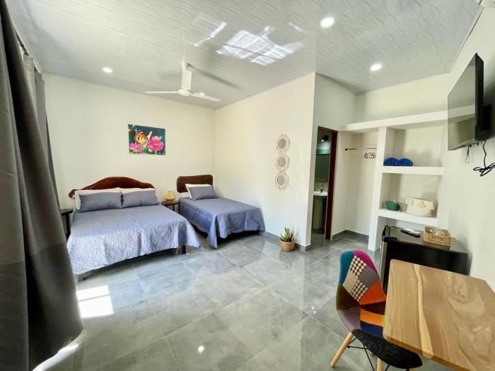 hotel huacas