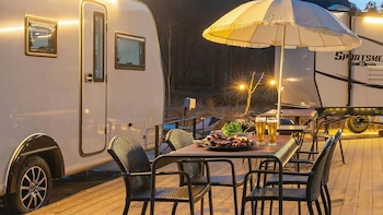 Goseong Hoostay Caravan Pension,,3 star