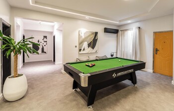 George Residence Sda Court Ikoyi,,4 star