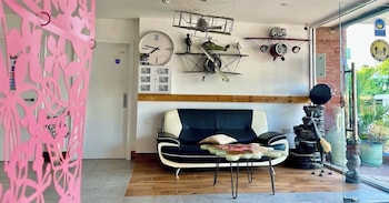 stansted airport lodge
