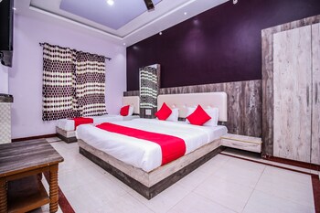 Hotel Taj Palace,Pushkar>>Ajmer,1 star