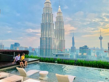 the urban haven at star suite klcc