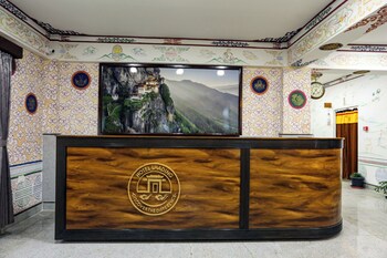 Hotel Lhading,,3 star