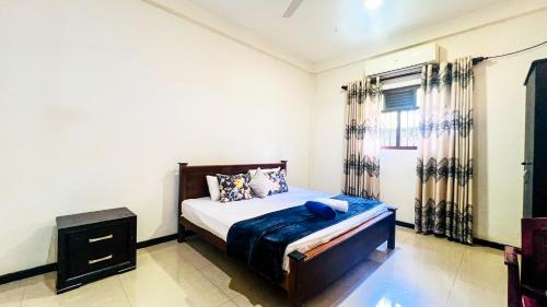 galle catamaran villa