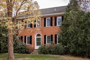 the ellis inn