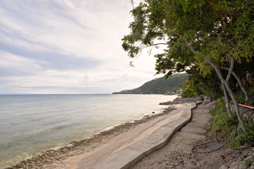 dive spot asia and brumini beach resort