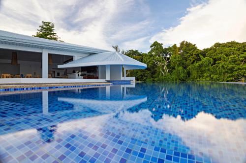 dive spot asia and brumini beach resort