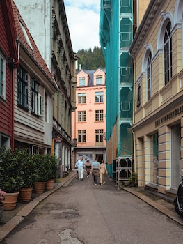 breeze bergen city self service