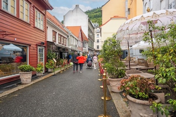 breeze bergen city self service