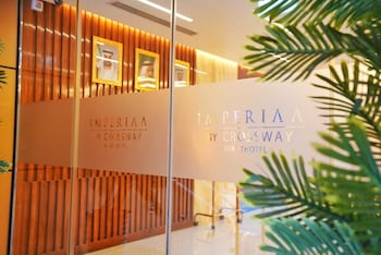 manchester plaza hotel