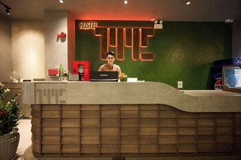1995s hostel