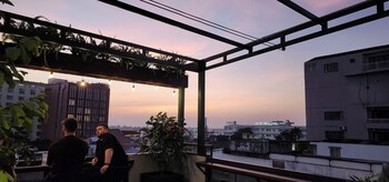 1995s hostel