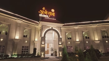 shree anantay club and resort