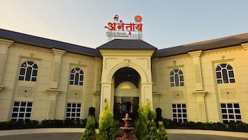 shree anantay club and resort