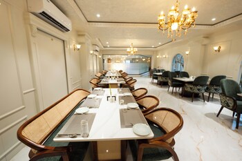 shree anantay club and resort