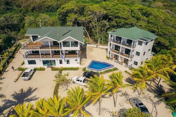 curacion beach resort