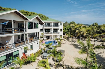 curacion beach resort
