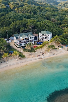 Curacion Beach Resort,,3 star