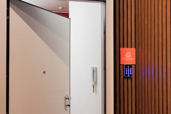 City Rooms 74,,4 star