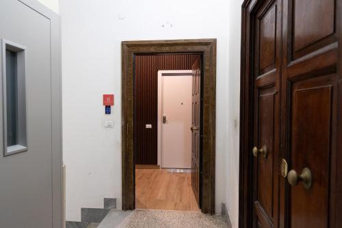 city rooms 74