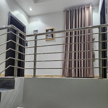 Anibex Luxe,,3 star