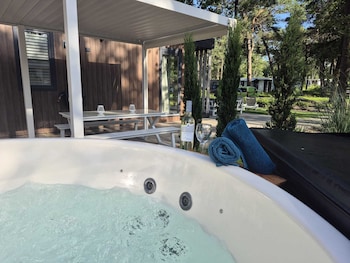 casa sallandia met outdoor wellness