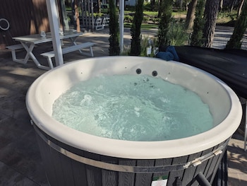 casa sallandia met outdoor wellness
