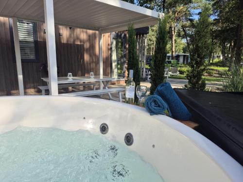 casa sallandia met outdoor wellness