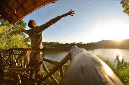 dave cave eco lodge and campsite