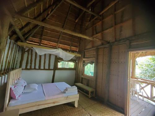 dave cave eco lodge and campsite
