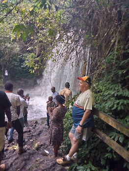 ruwenzori view guest house