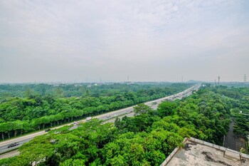 gunung putri