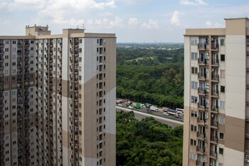 Comfort 2Br At 28Th Floor Podomoro Golf View Apartment,,2 star