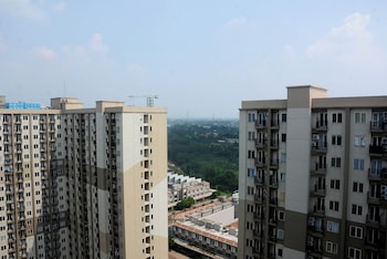 gunung putri