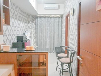 the urban 2br at vida view makassar apartment