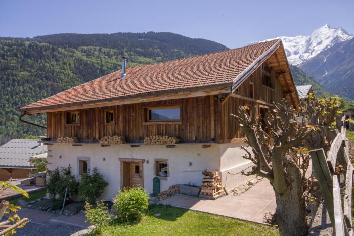 wanderful life montblanc refuge haut de gamme adults only
