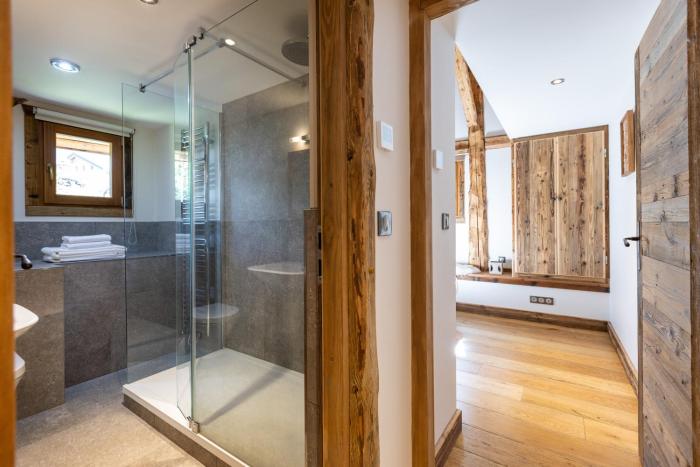 wanderful life montblanc refuge haut de gamme adults only