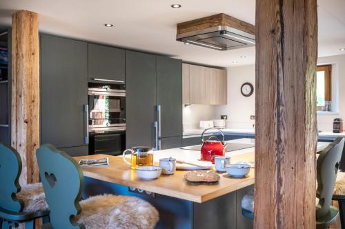 wanderful life montblanc refuge haut de gamme adults only