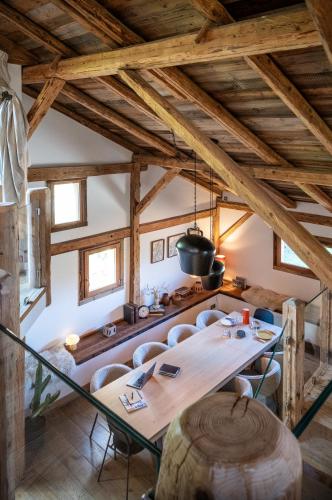 wanderful life montblanc refuge haut de gamme adults only
