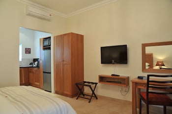 hoyohoyo chartwell lodge