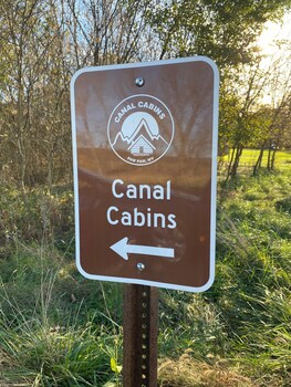 canal cabins