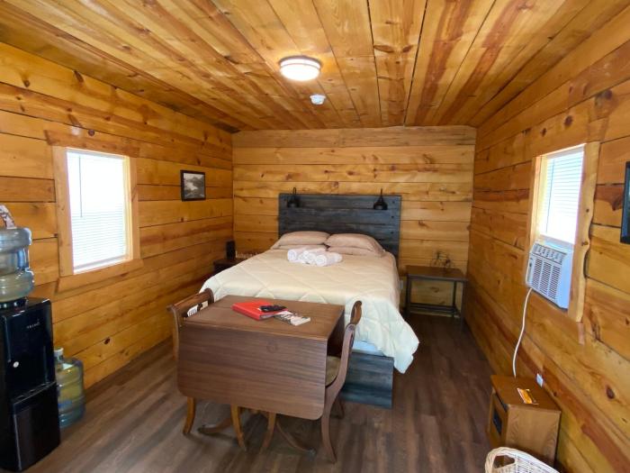 canal cabins