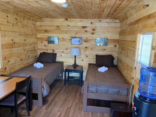 canal cabins