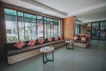 cmor by recall hotels chiang mai