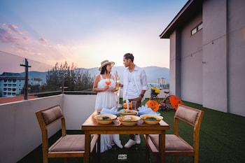 cmor by recall hotels chiang mai